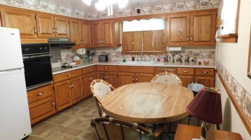 210 Swink Hill Rd, South Connellsville PA  15425-6352 exterior