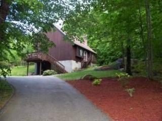 414 Old Wolfeboro Rd, Alton, NH 03809-5318