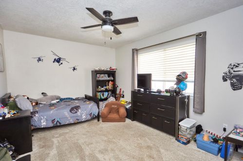 26709 Lakeview Dr, Helendale CA  92342-7806 exterior