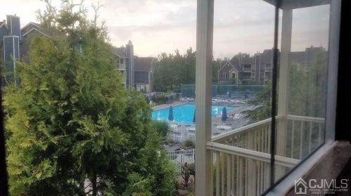 23 Lear Ct, East Brunswick, NJ 08816-1850