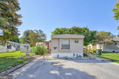 33520 Daisy St, Lewes DE  19958-5322 exterior