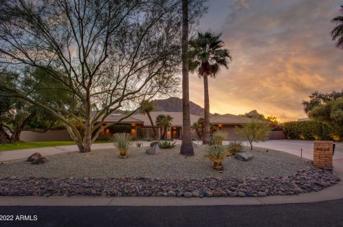 6224 Yucca Rd, Scottsdale, AZ 85253-4291