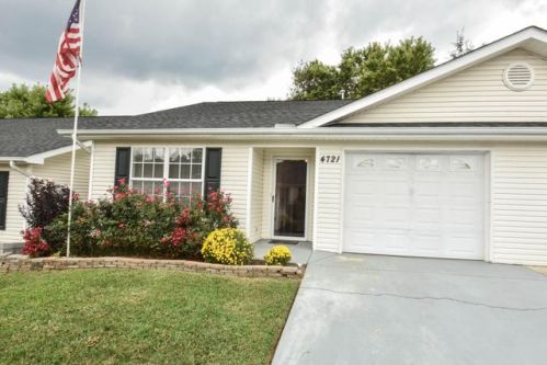 4721 Royal Prince Way, Knoxville, TN 37912-4272