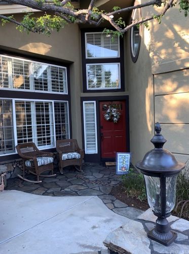 23003 Weymouth Pl, Santa Clarita, CA 91354-2040