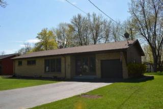 5298 Greenhurst Rd, Buffalo, NY 14221-2810