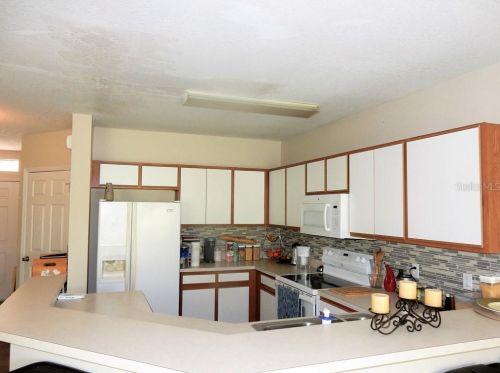 9614 Carlsdale Dr, Riverview FL  33578-3803 exterior