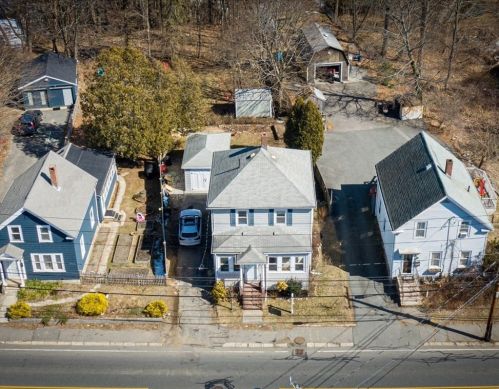 24 Bussey St, Dedham MA 02026-2239 exterior