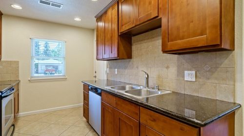 209 Prospect St, Ripon CA  95366-2018 exterior