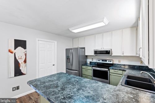 10100 Chatham Ct, Fredericksburg VA  22408-9566 exterior