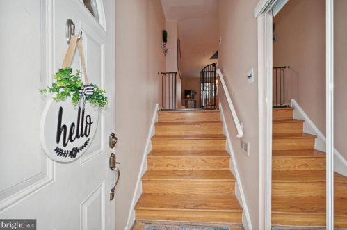 114 Laureba Ave, Stratford, NJ 08084-1408