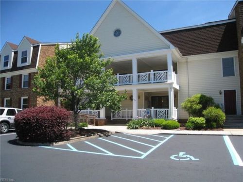 100 Burnt Bridge Way, Yorktown, VA 23692-4747