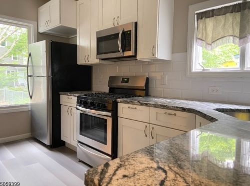 341 Amherst St, East Orange, NJ 07018-1824