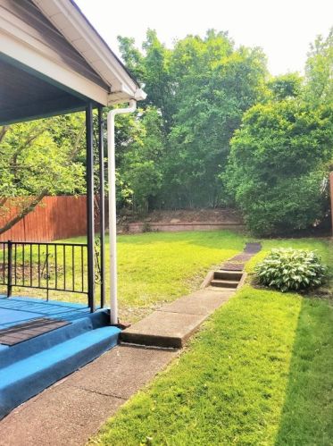 1415 Sumac St, Mckeesport PA  15132-5430 exterior