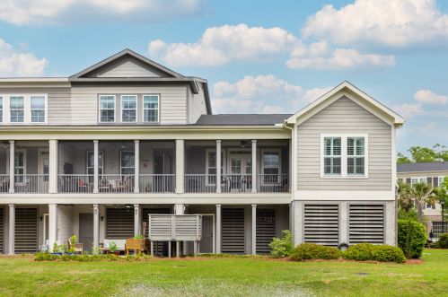 208 Slipper Shell Ct, Mount Pleasant SC  29464-6724 exterior