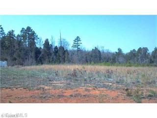 7004 Kiley Ct, Kimesville NC  27298-9346 exterior