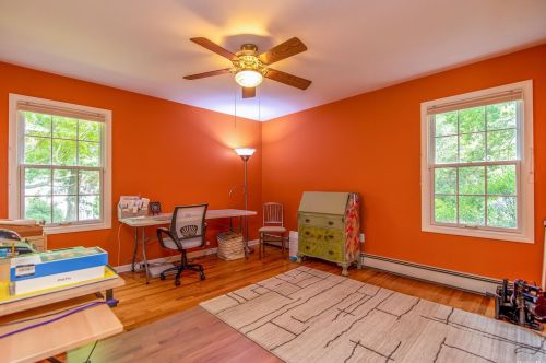 22 Little Harbor Rd, Mount Sinai NY  11766-1208 exterior