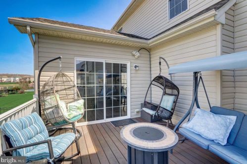 33 Mullen Dr, Erial NJ  08081-1300 exterior