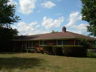 163 Ralston Ave, Akron, OH 44301-2915