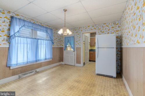 1210 Philadelphia Ave, Gilbertsville PA  19525-9573 exterior