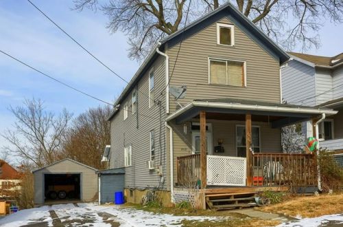 717 Brooklyn Ave, New Castle, PA 16101-3401