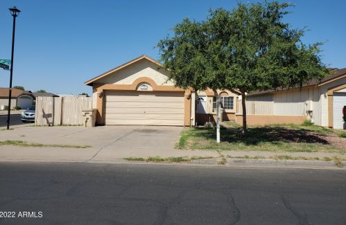 7306 69th Ave, Glendale, AZ 85303-2114