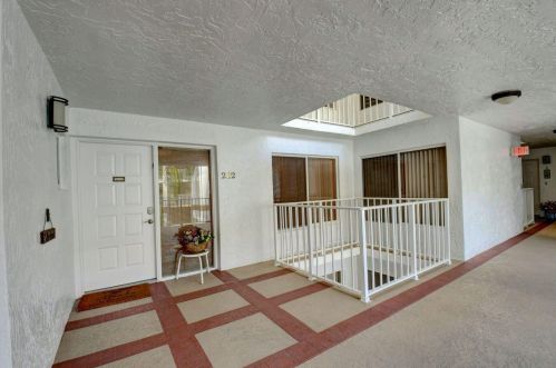 7370 Orangewood Ln, Boca Raton, FL 33433-7483