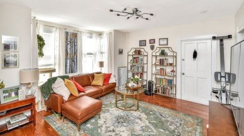 35 Barr St, Salem MA 01970-2301 exterior