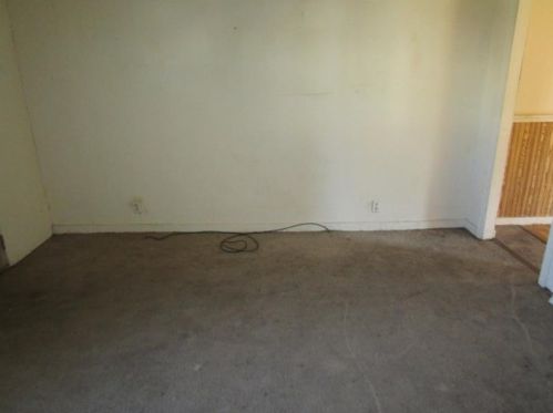 236 18th Ave, Whitaker PA  15120-1816 exterior