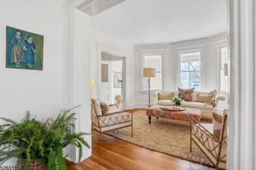 45 Pleasant Way, Montclair NJ  07042-4314 exterior