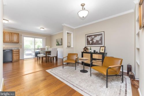 405 Franklin Ct, Collegeville PA  19426-2246 exterior