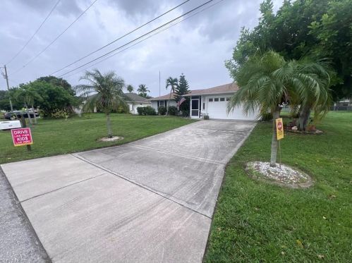 132 31st St, Cape Coral, FL 33904-3437