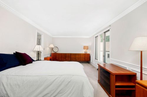 5 Kipford Way, Nashua NH 03063-1504 exterior