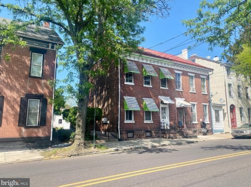 21 King St, Pottstown, PA 19464-5455