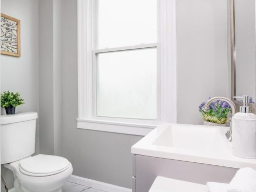 65 Jackson St, Pittsburgh PA  15202-2258 exterior