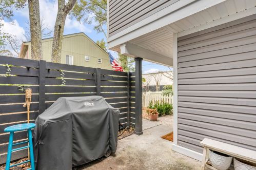 629 Baytree Ct, Mount Pleasant SC  29464-3534 exterior