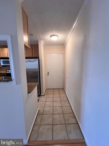 15554 Horseshoe Ln, Woodbridge, VA 22191-4126