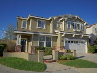 27867 Pine Crest Pl, Santa Clarita, CA 91384-4129