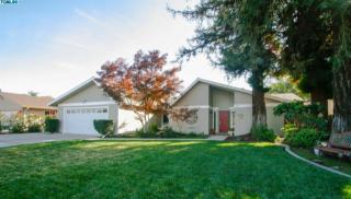3937 Monte Vis Ave, Visalia CA  93277-7079 exterior