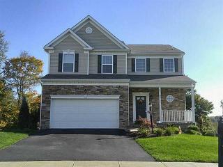 401 Colt Cir, Clinton, PA 15026-1761