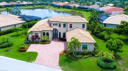 23228 Salinas Way, Bonita Springs, FL 34135-5374