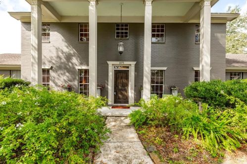 1575 Infinity Ln, Beaumont, TX 77706-3415