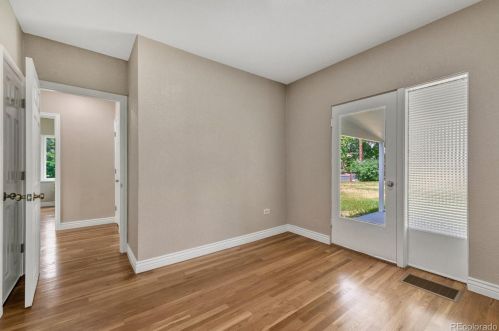 670 Olive St, Denver CO  80220-5521 exterior