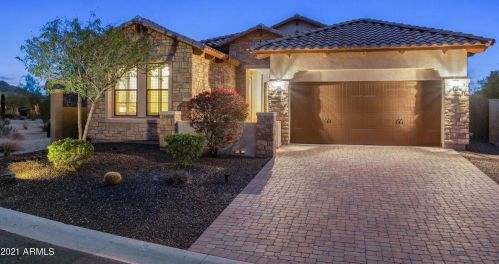 8747 Jaeger St, Mesa, AZ 85207-3222
