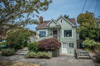 510 62nd St, Seattle WA  98103-5618 exterior