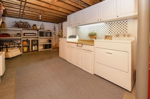 34 Wheeler Ave, Salem NH  03079-3490 exterior