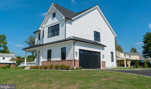 258 Jasper Rd, Norristown, PA 19406-1760