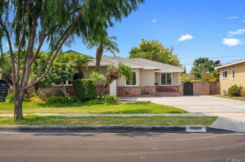 9648 Prichard St, Bellflower CA  90706-3031 exterior