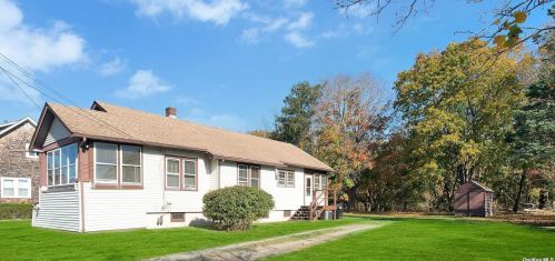 610 Bailey Ave, Greenport, NY 11944-1256