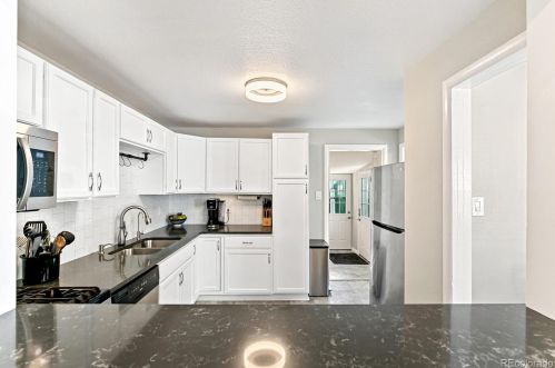 2746 Irving St, Denver CO 80211-3109 exterior