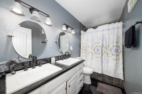 173 Grv St, Rialto CA  92376-4908 exterior